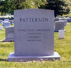 Larger memorial image loading...