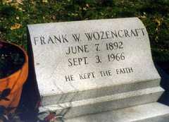 Larger memorial image loading...