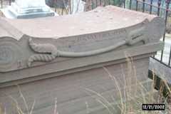 Larger memorial image loading...