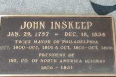 Larger memorial image loading...