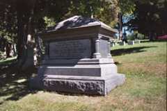 Larger memorial image loading...