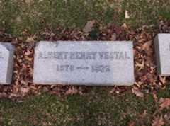 Larger memorial image loading...