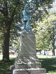 Larger memorial image loading...