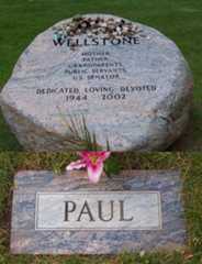 Larger memorial image loading...