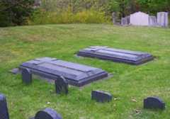 Larger memorial image loading...