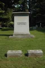 Larger memorial image loading...