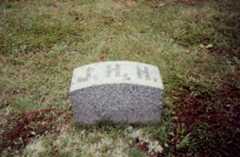 Larger memorial image loading...