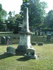 Larger memorial image loading...