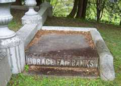 Larger memorial image loading...