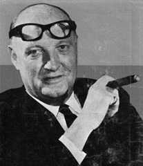 Larger memorial image loading...