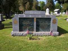 Larger memorial image loading...