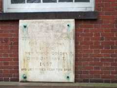 Larger memorial image loading...