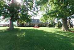 Larger memorial image loading...