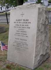 Larger memorial image loading...