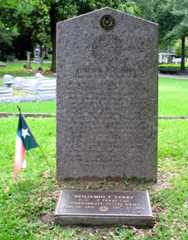 Larger memorial image loading...