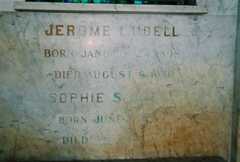 Larger memorial image loading...