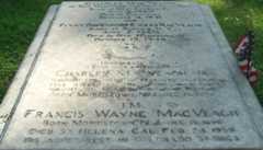 Larger memorial image loading...