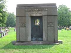 Larger memorial image loading...