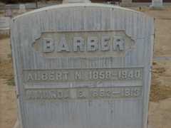 Larger memorial image loading...