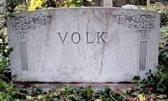 Larger memorial image loading...