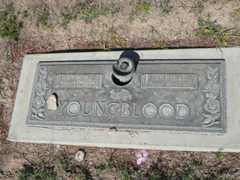 Larger memorial image loading...