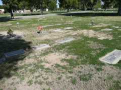 Larger memorial image loading...