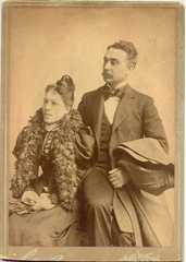 Larger memorial image loading...