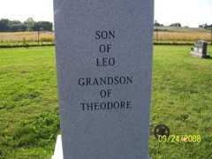 Larger memorial image loading...