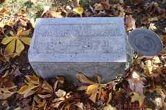 Larger memorial image loading...