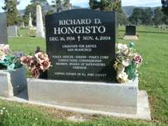 Larger memorial image loading...