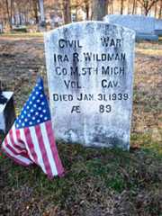 Larger memorial image loading...