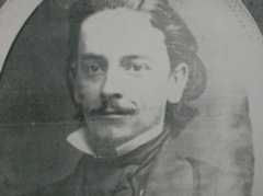 Larger memorial image loading...