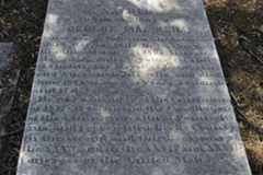 Larger memorial image loading...