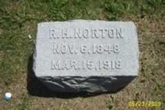 Larger memorial image loading...