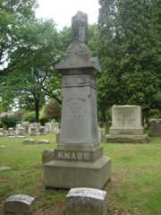 Larger memorial image loading...