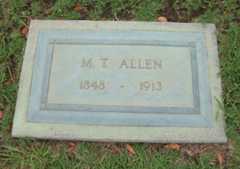 Larger memorial image loading...