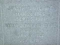 Larger memorial image loading...