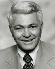 Larger memorial image loading...