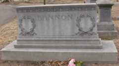 Larger memorial image loading...