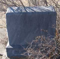 Larger memorial image loading...