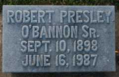 Larger memorial image loading...