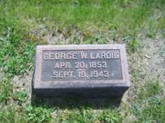 Larger memorial image loading...