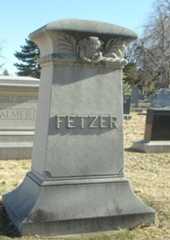 Larger memorial image loading...