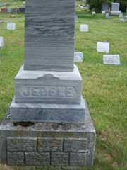 Larger memorial image loading...