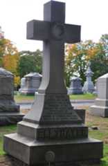 Larger memorial image loading...