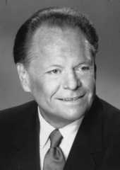 Larger memorial image loading...