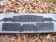 Larger memorial image loading...