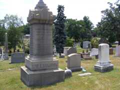 Larger memorial image loading...