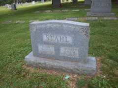 Larger memorial image loading...