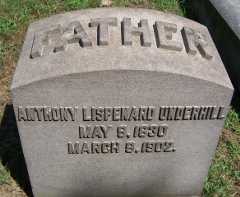 Larger memorial image loading...